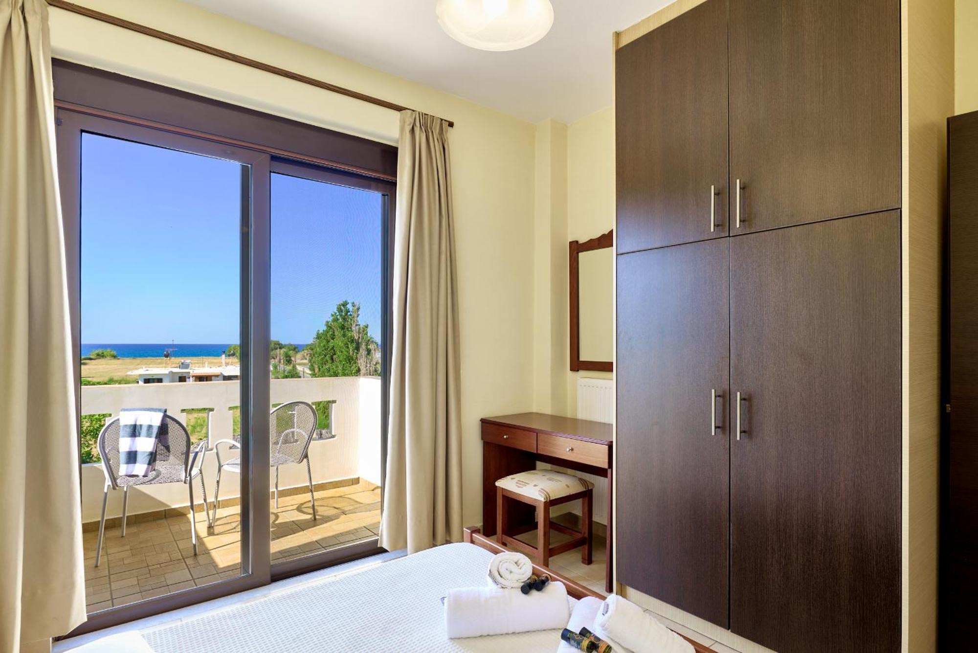 Villa Gereoudis Seaview Apartments-Pool & Bar Колимварион Экстерьер фото