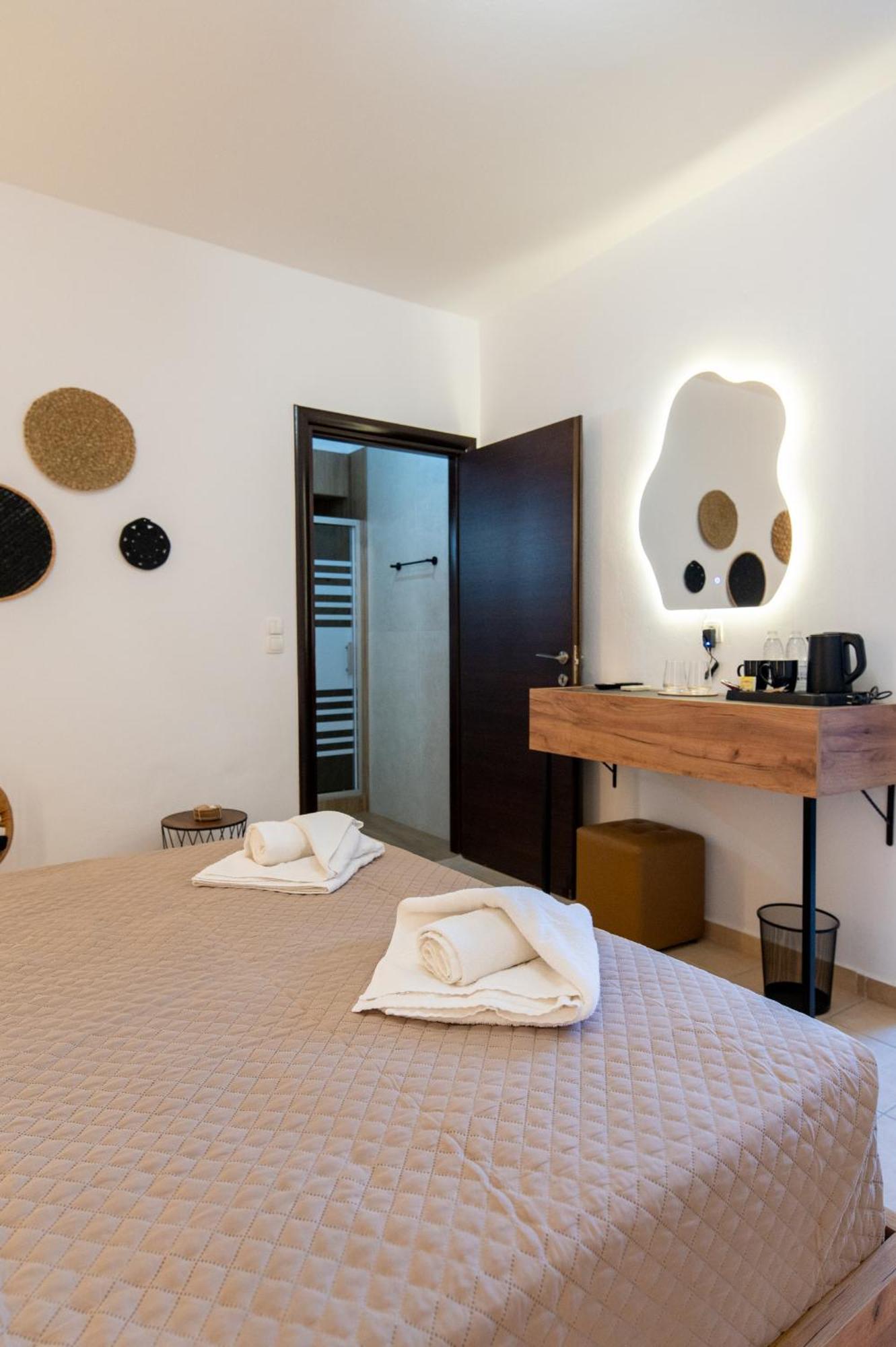 Villa Gereoudis Seaview Apartments-Pool & Bar Колимварион Экстерьер фото