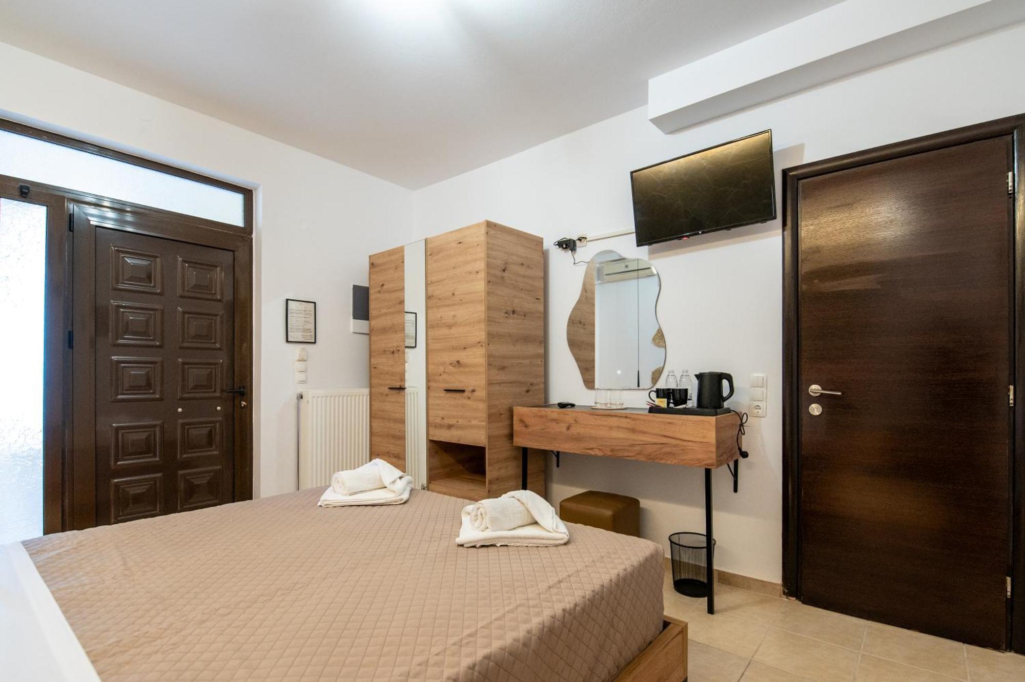 Villa Gereoudis Seaview Apartments-Pool & Bar Колимварион Экстерьер фото